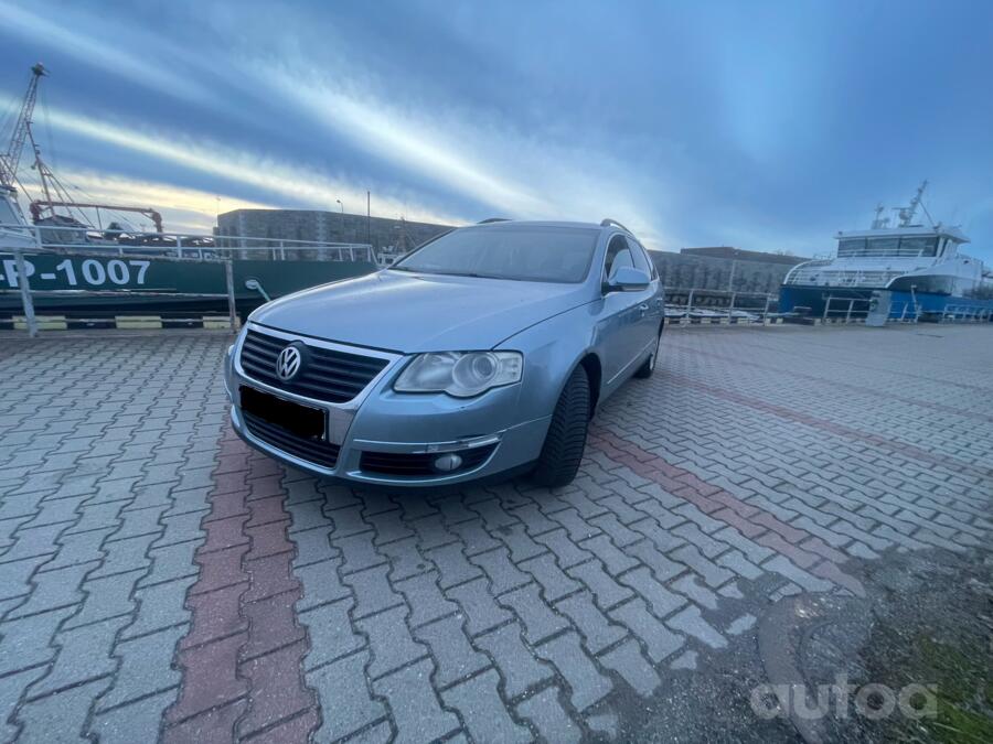 Volkswagen Passat B6 wagon 5-doors