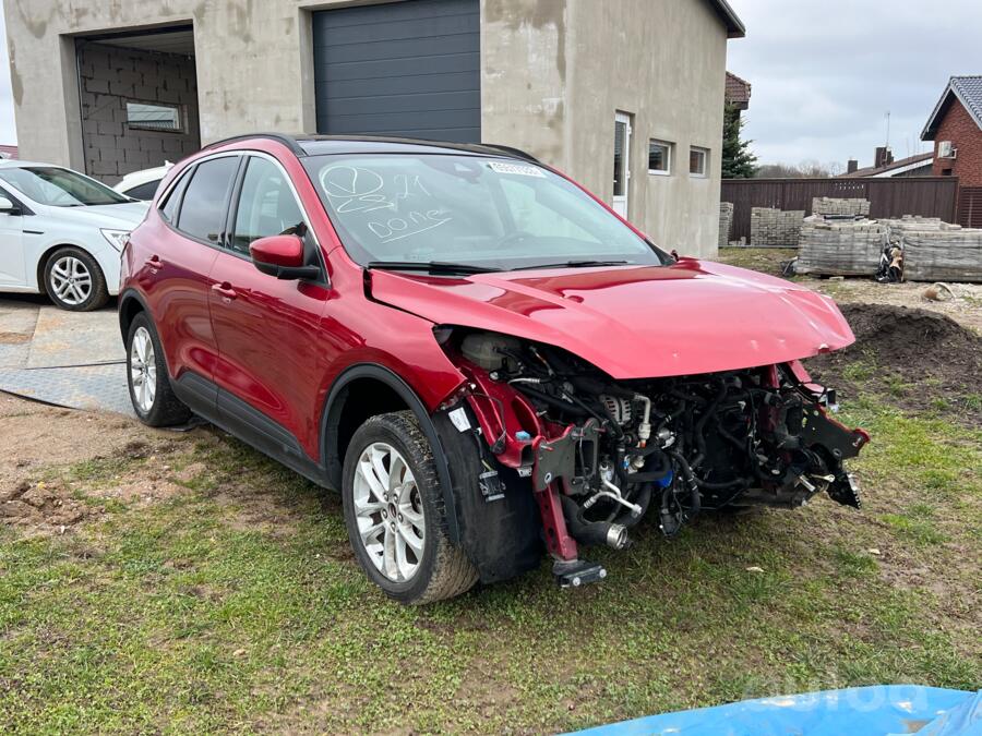 Ford Kuga 2 generation [restyling] Crossover