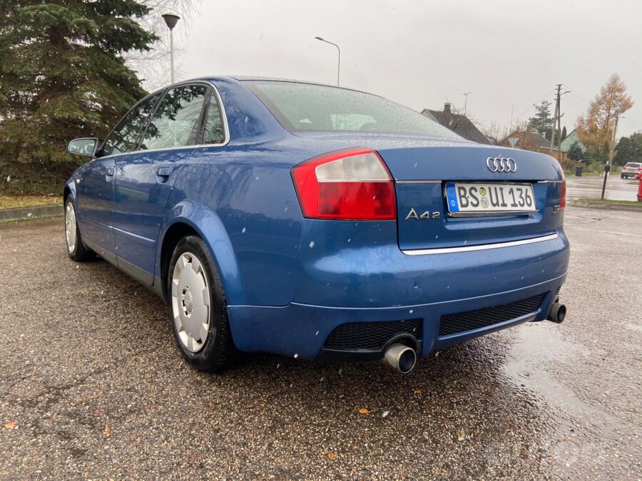 Audi A4 B6 Sedan
