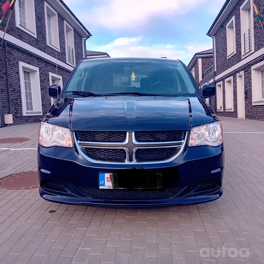Dodge Caravan 5 generation [restyling] Grand minivan