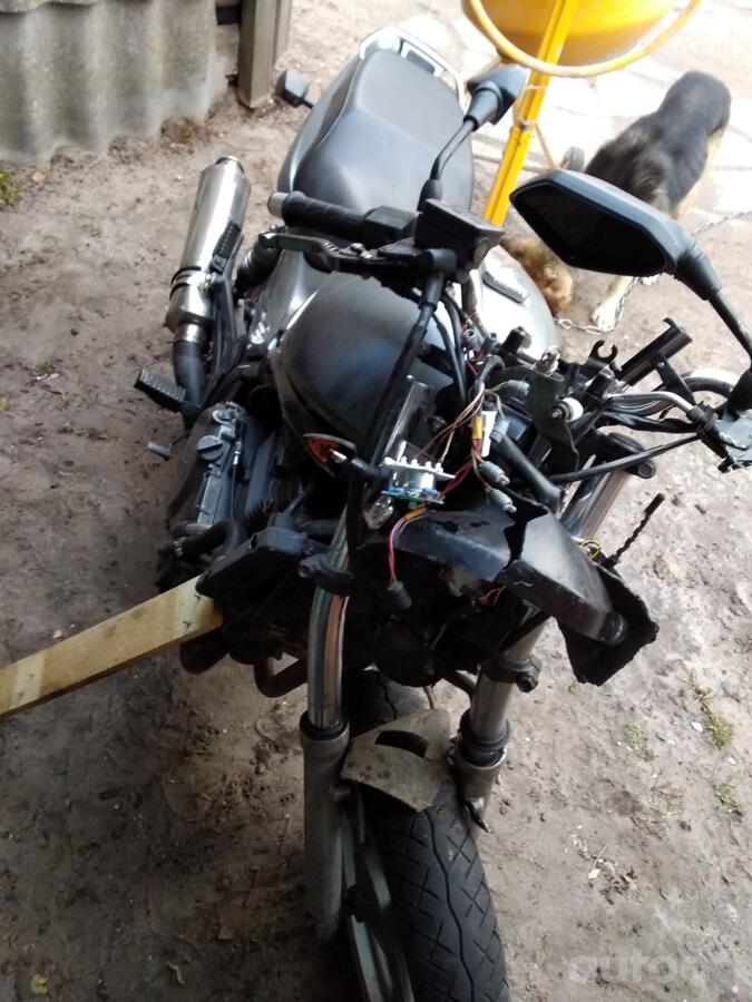 Kawasaki ER 5