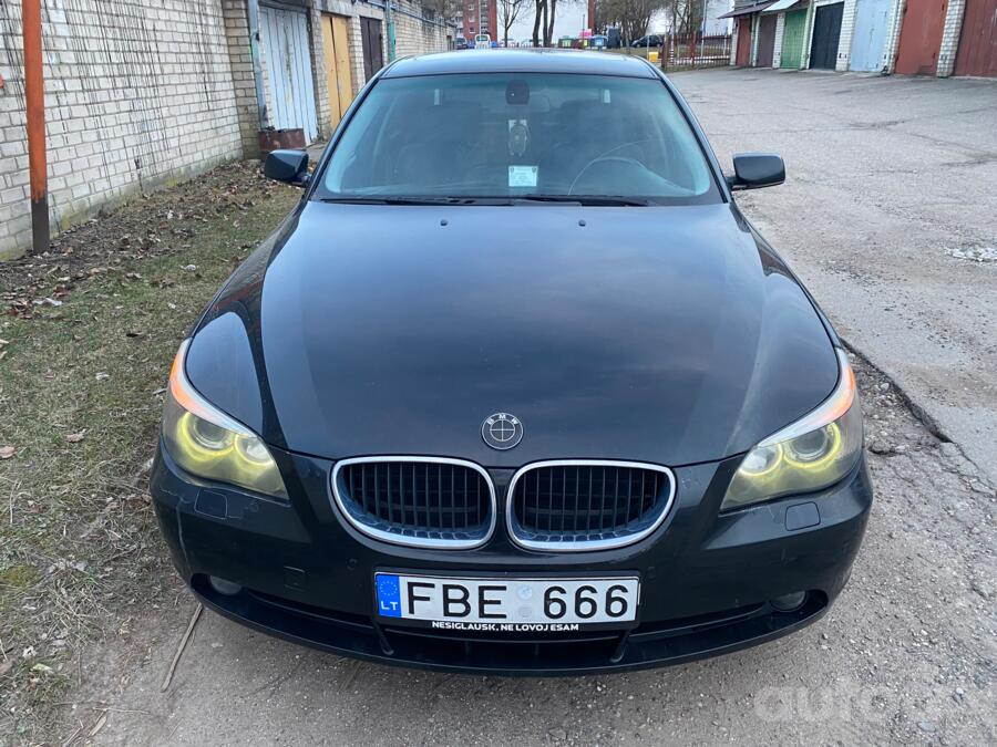 BMW 5 Series E60/E61 Sedan