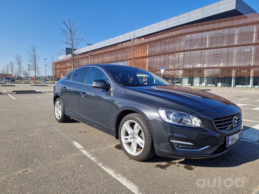 Volvo S60 2 generation [restyling] Sedan 4-doors