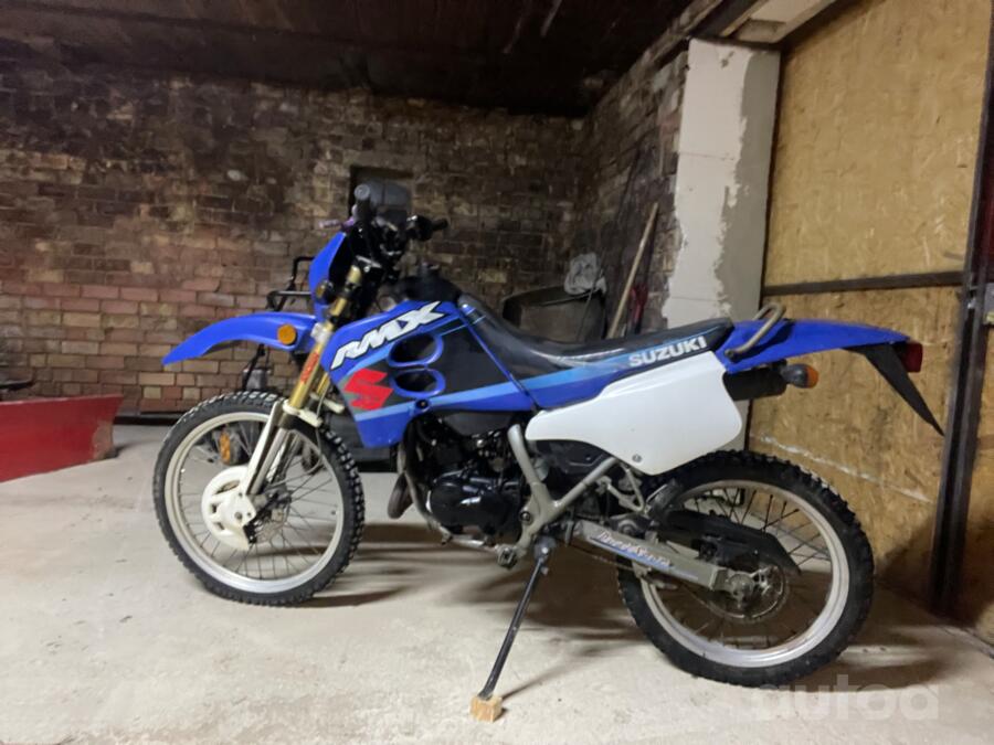 Suzuki RMX