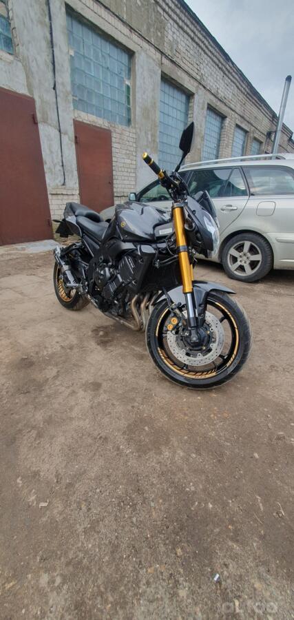 Yamaha FZ
