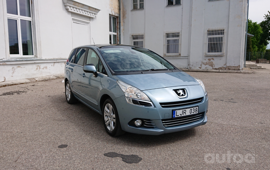 Peugeot 5008 1 generation Minivan