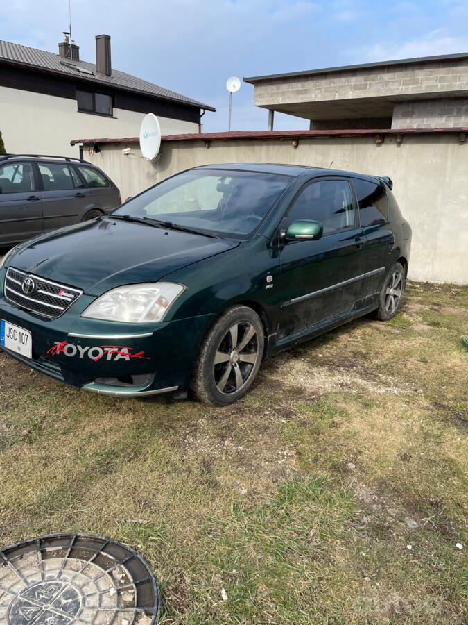 Toyota Corolla E120 Hatchback 3-doors