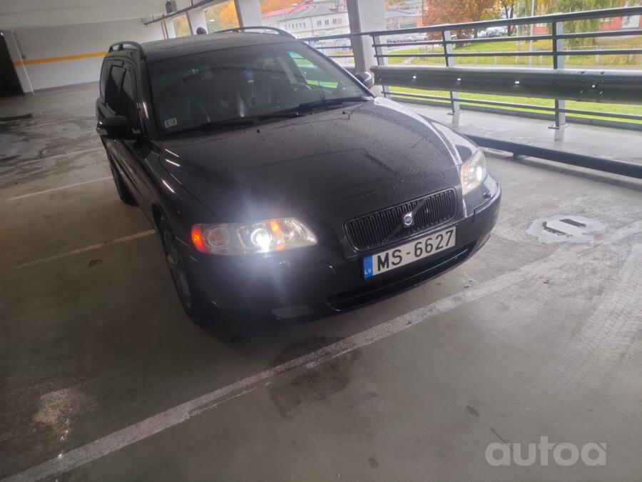 Volvo V70 2 generation [restyling] R wagon 5-doors