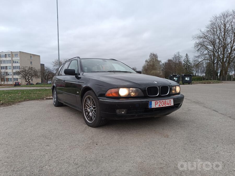 BMW 5 Series E39 Touring wagon