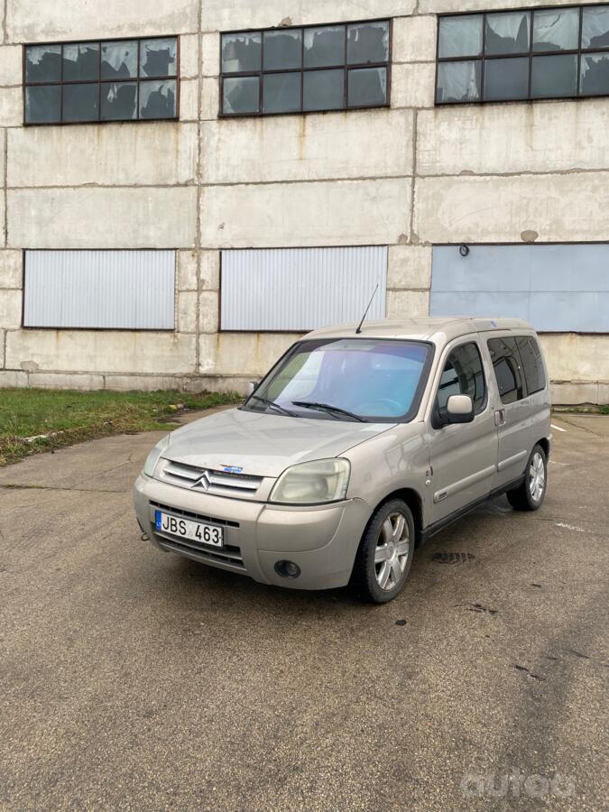 Citroen Berlingo 1 generation [restyling] First minivan