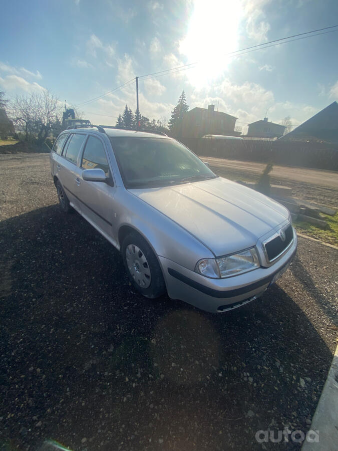 Skoda Octavia 1 generation [restyling] Combi wagon 5-doors