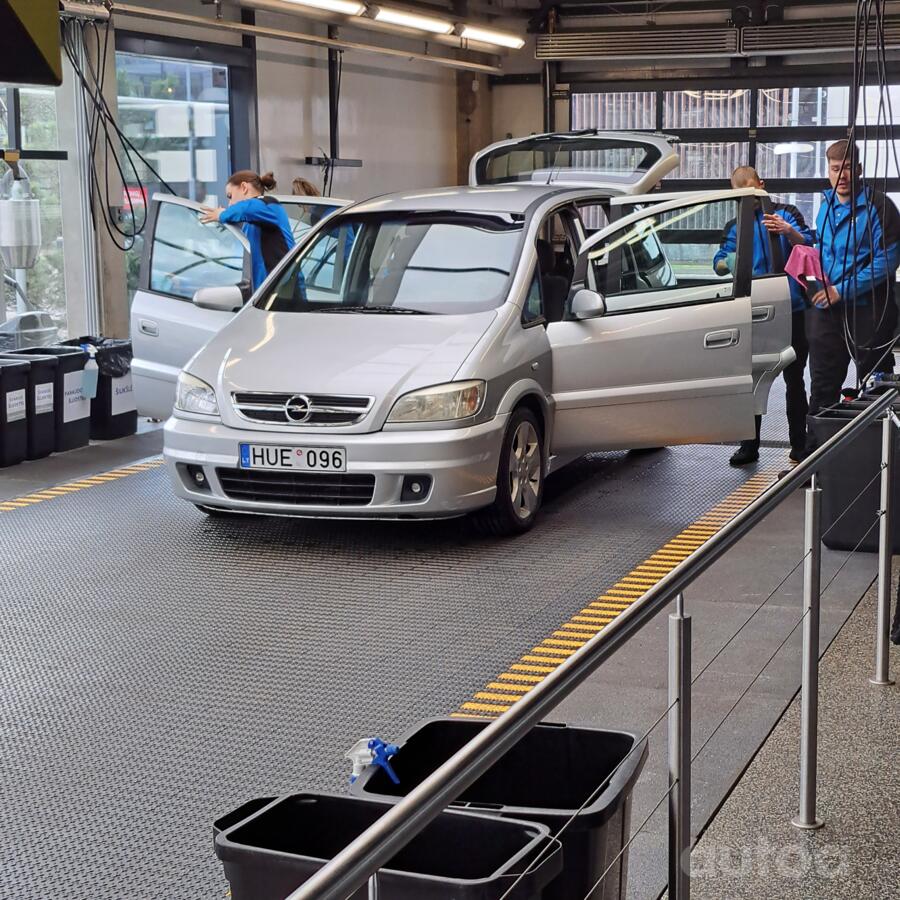 Opel Zafira A [restyling] OPC minivan 5-doors