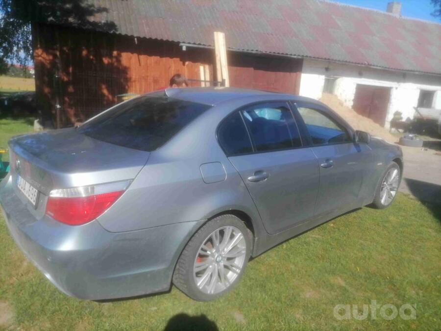 BMW 5 Series E60/E61 Touring wagon