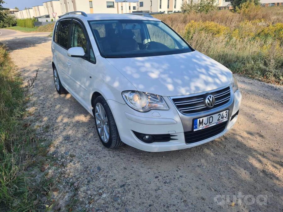 Volkswagen Touran 1 generation [restyling] Minivan 5-doors