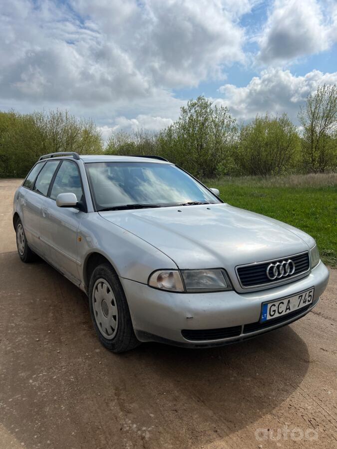 Audi A4 B5 Avant wagon 5-doors