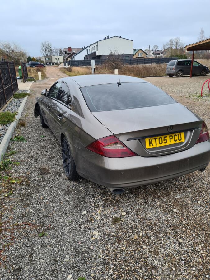 Mercedes-Benz CLS-Class C219 Sedan
