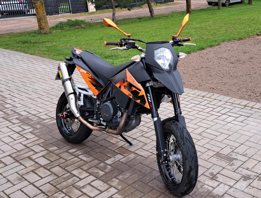 KTM SMC