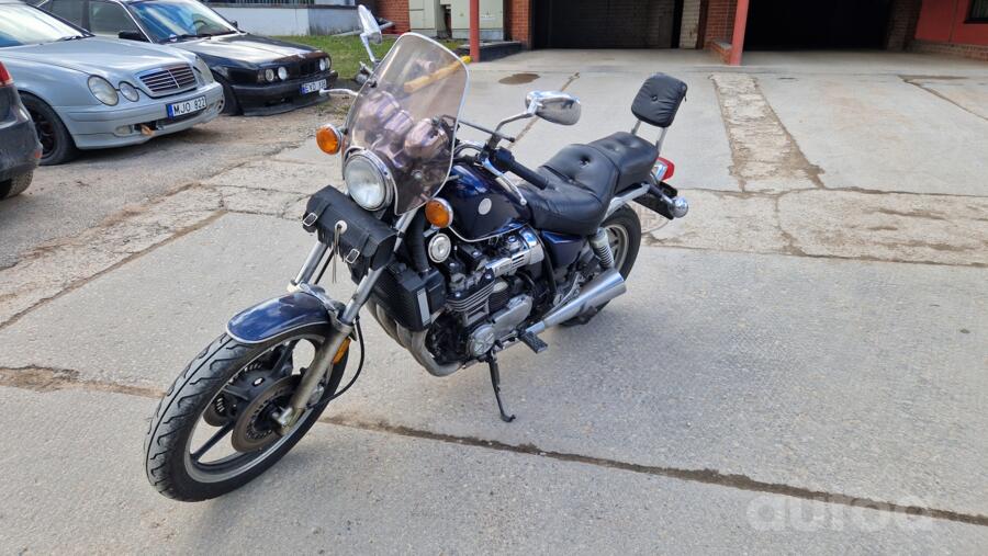 Yamaha XJ