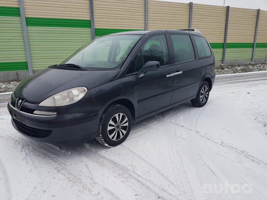 Peugeot 807 1 generation Minivan