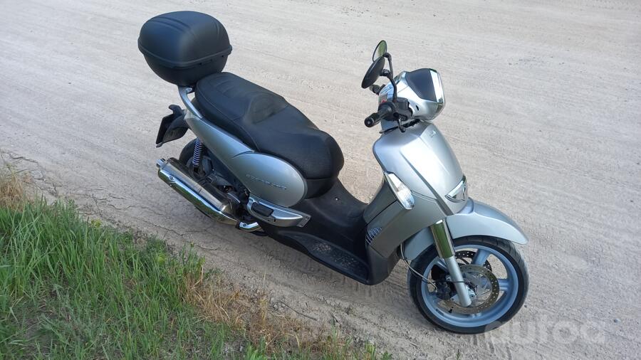 Aprilia Scarabeo