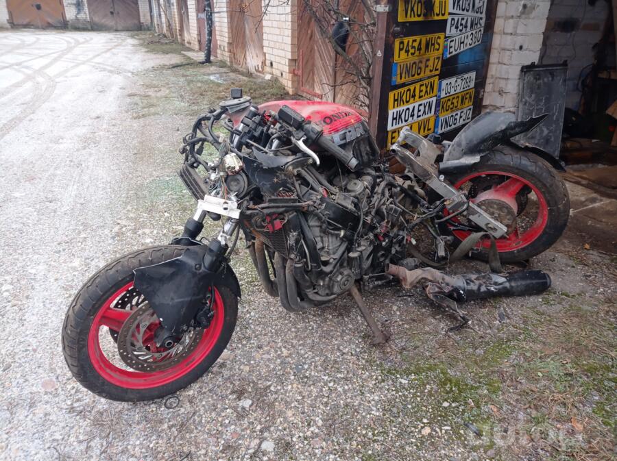 Honda CR