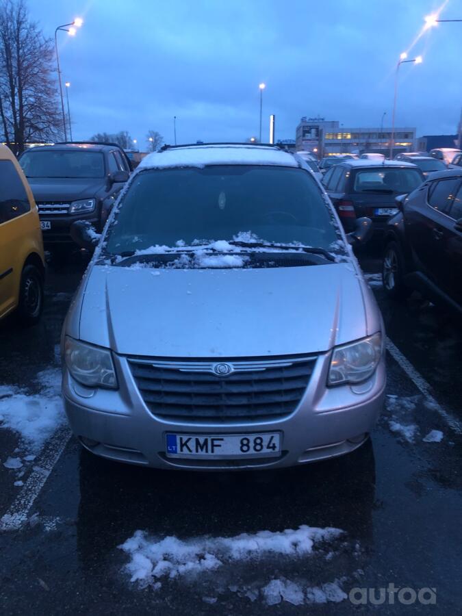 Chrysler Voyager 4 generation [restyling] Minivan
