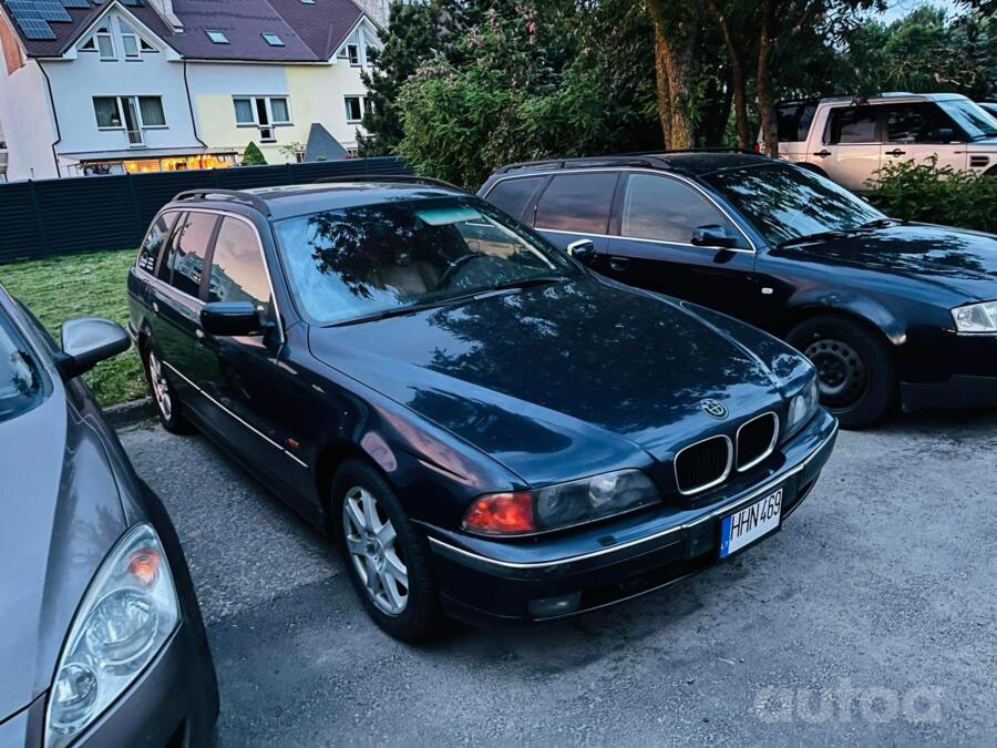 BMW 5 Series E39 Touring wagon