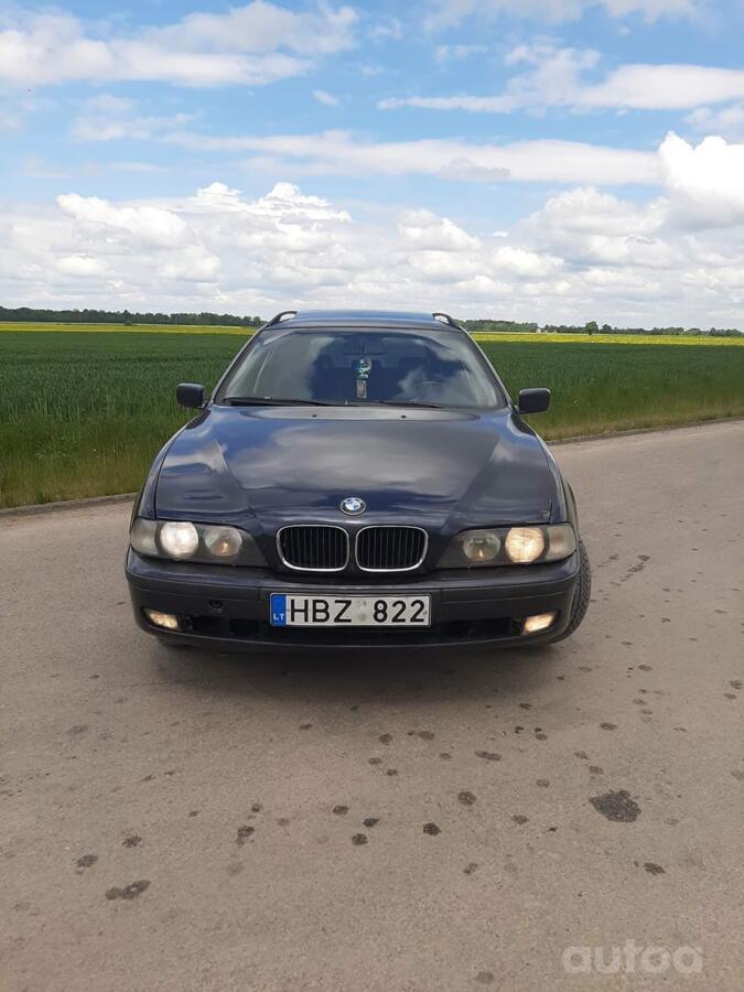 BMW 5 Series E39 Touring wagon