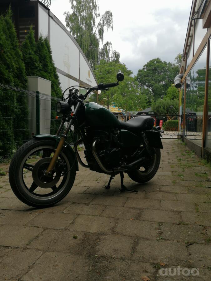Honda CM