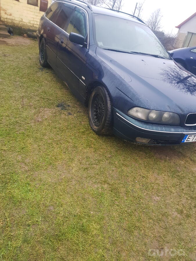 BMW 5 Series E39 Touring wagon