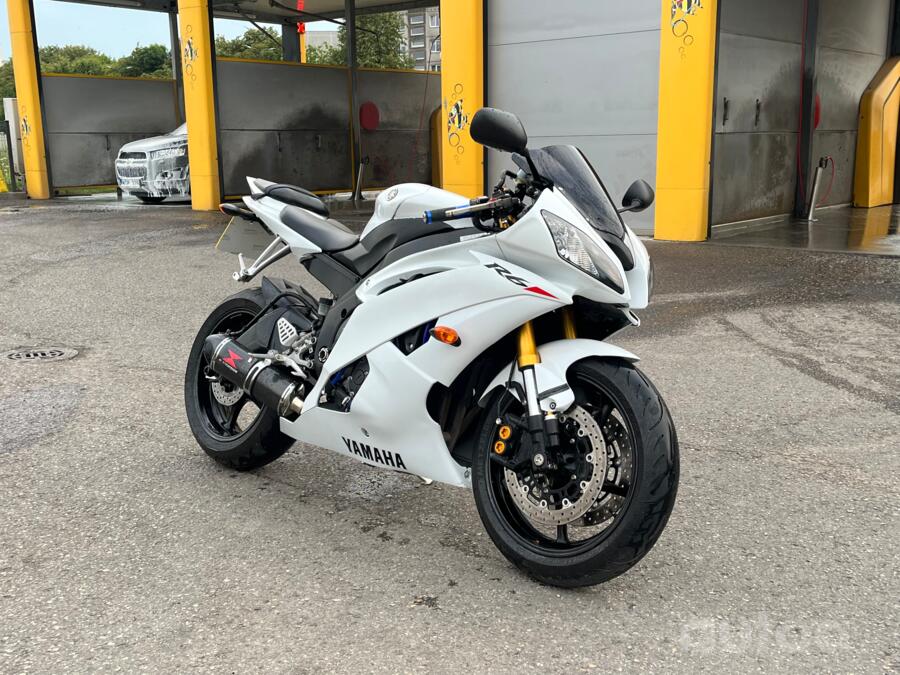 Yamaha YZF