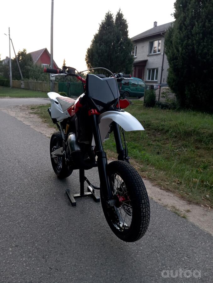 Husqvarna CR