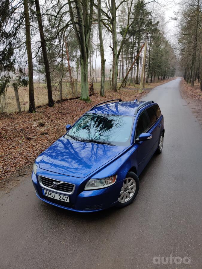 Volvo V50 1 generation [restyling]