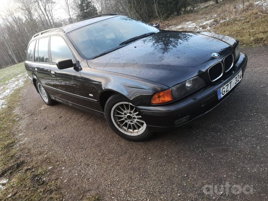 BMW 5 Series E39 Touring wagon