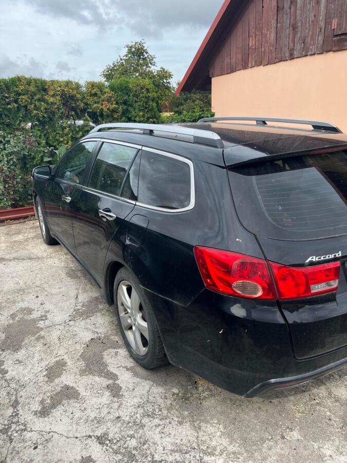 Honda Accord 8 generation Tourer wagon