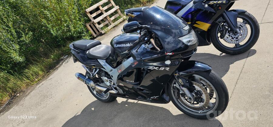 Kawasaki Ninja ZX-9R