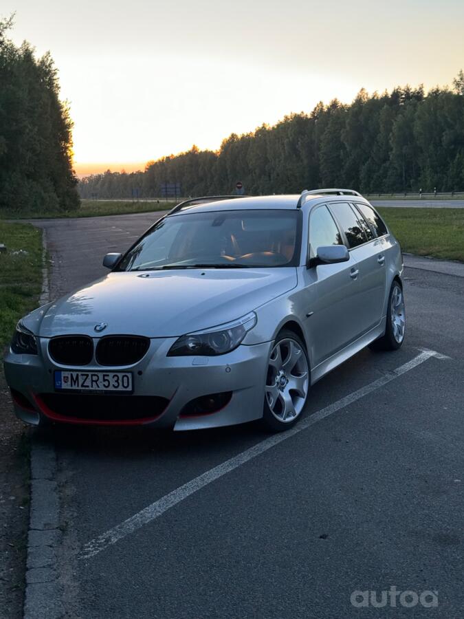 BMW 5 Series E60/E61 Touring wagon