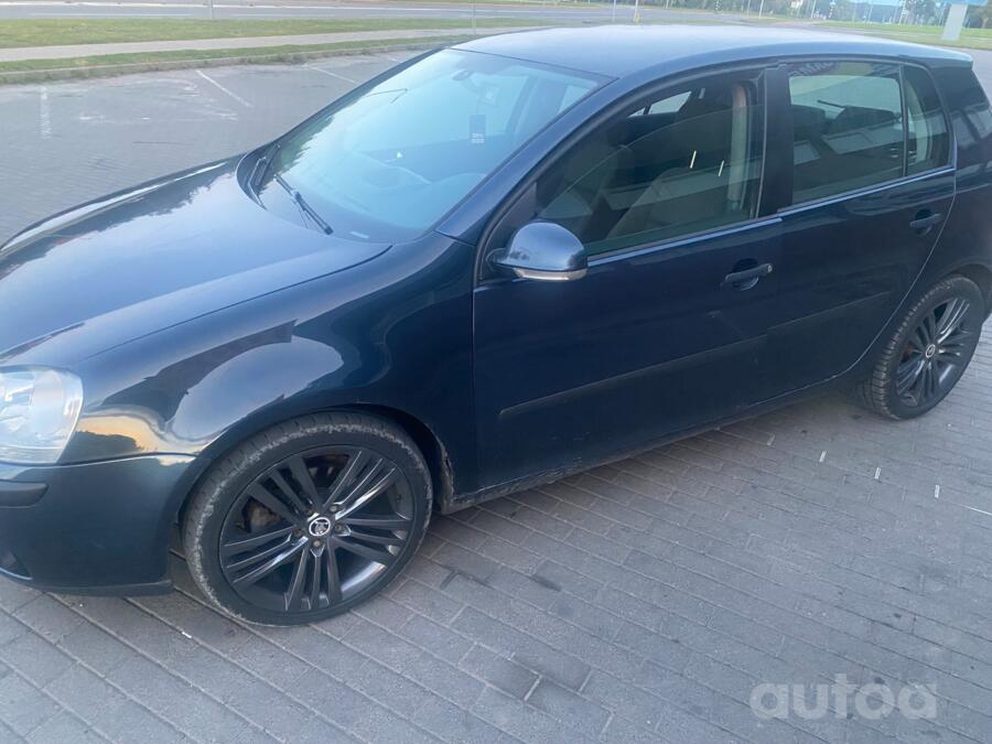 Volkswagen Golf 5 generation Hatchback 5-doors