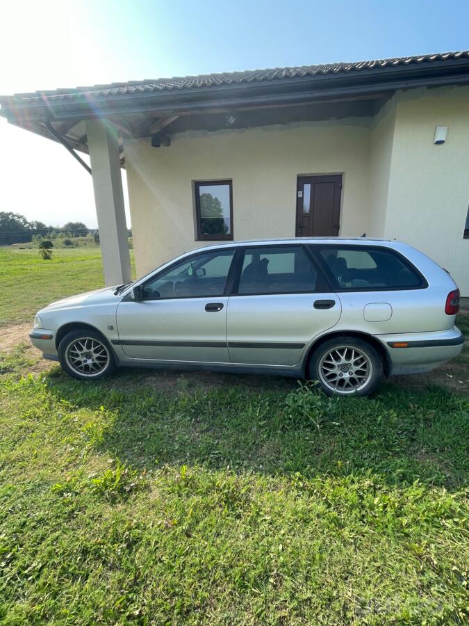 Volvo V40 1 generation [restyling] wagon