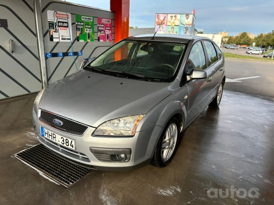 Ford Focus 2 generation Hatchback 5-doors