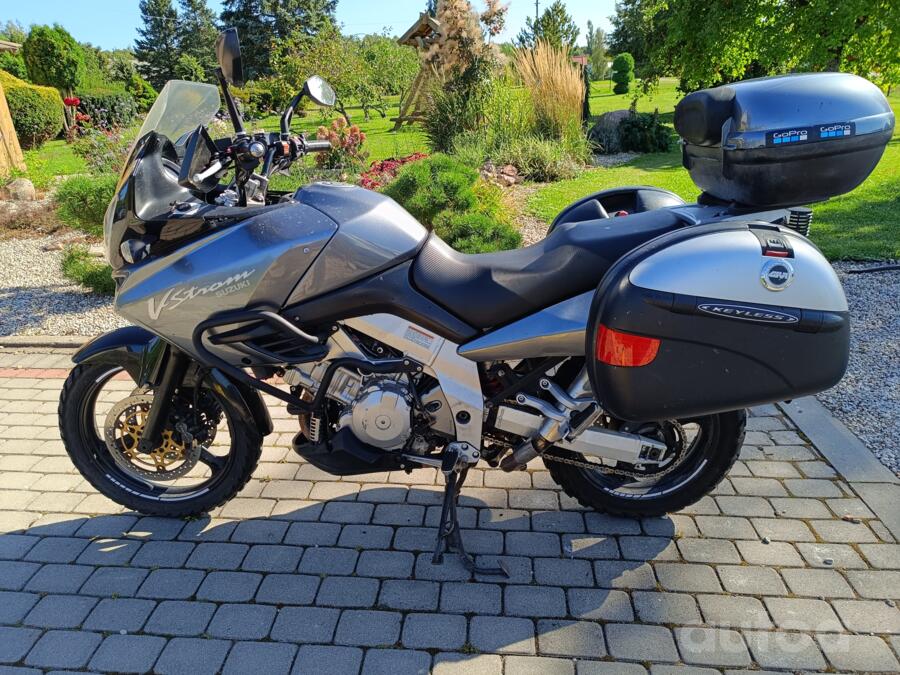 Suzuki V-Strom