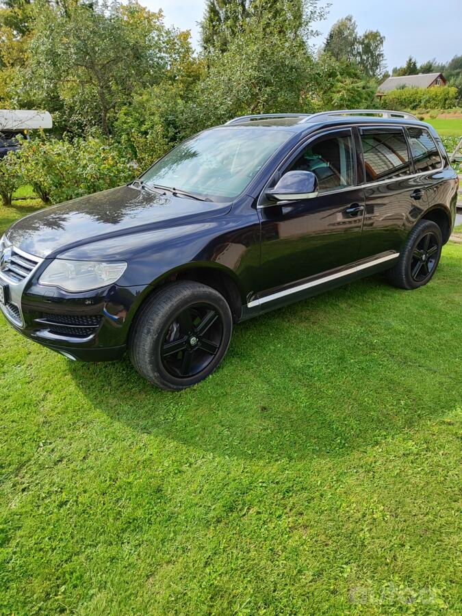 Volkswagen Touareg 1 generation [restyling] Crossover
