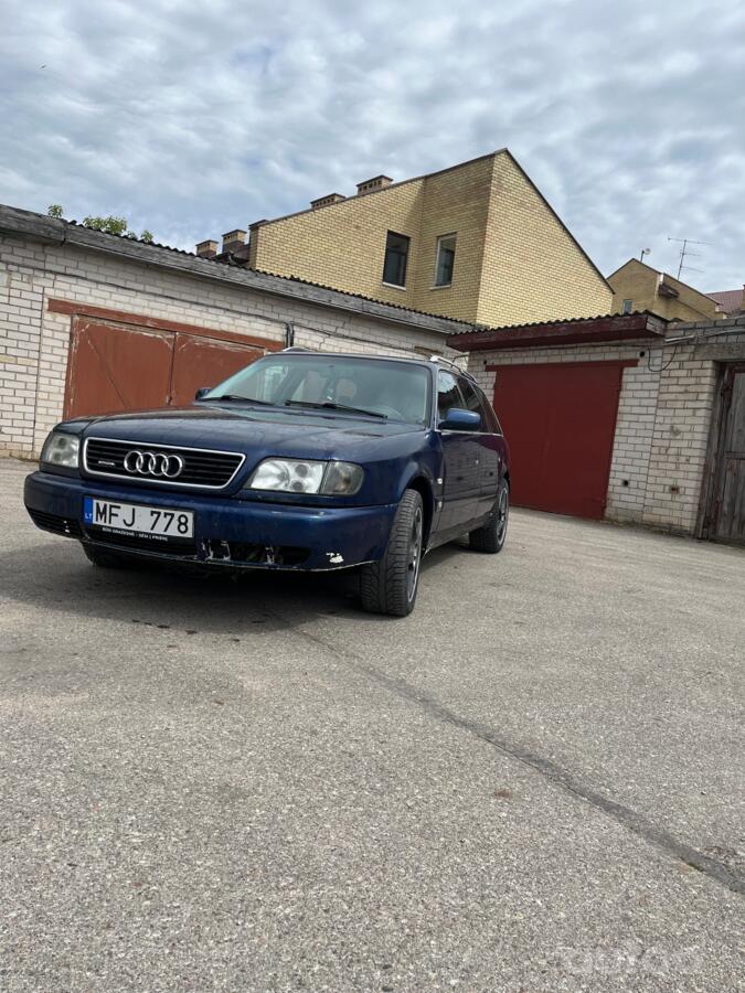 Audi A6 A4/C4 wagon