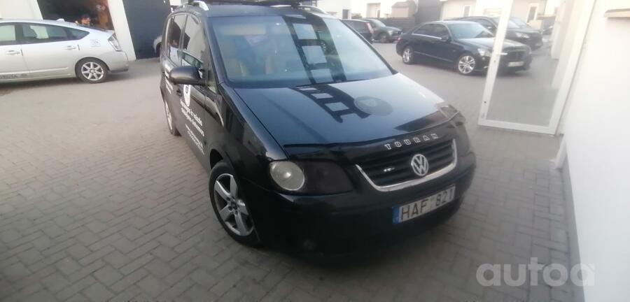 Volkswagen Touran 1 generation Minivan