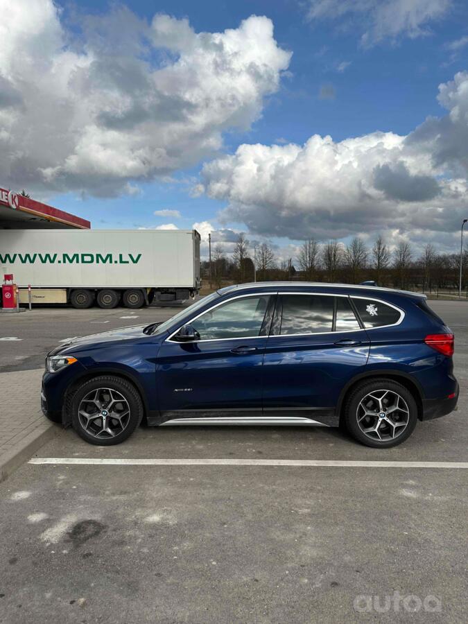 BMW X1