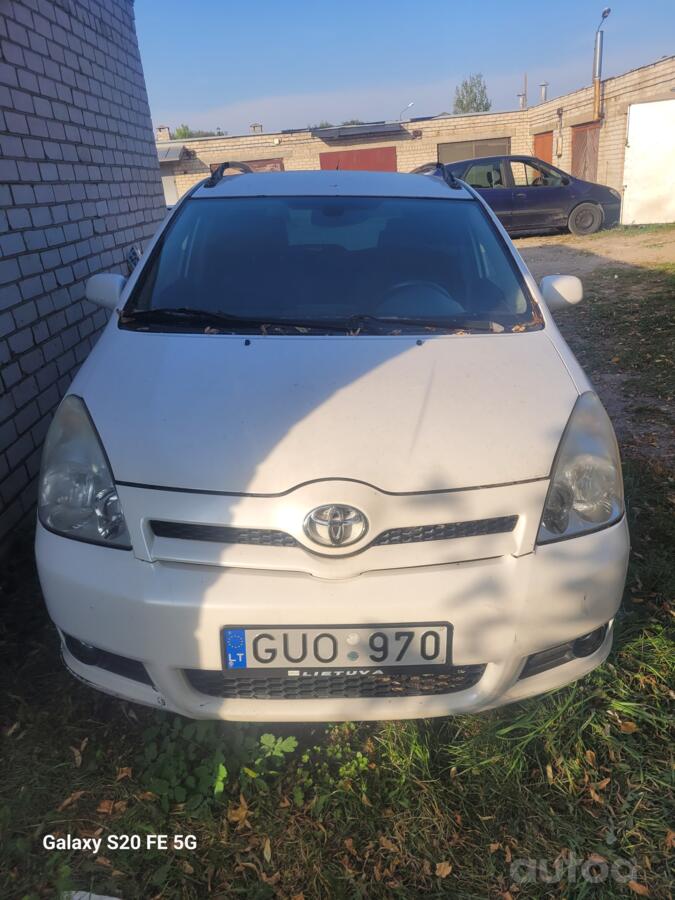 Toyota Corolla Verso 1 generation [restyling] Minivan