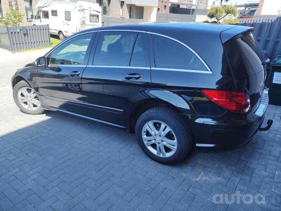 Mercedes-Benz R-Class