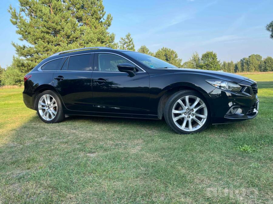 Mazda 6