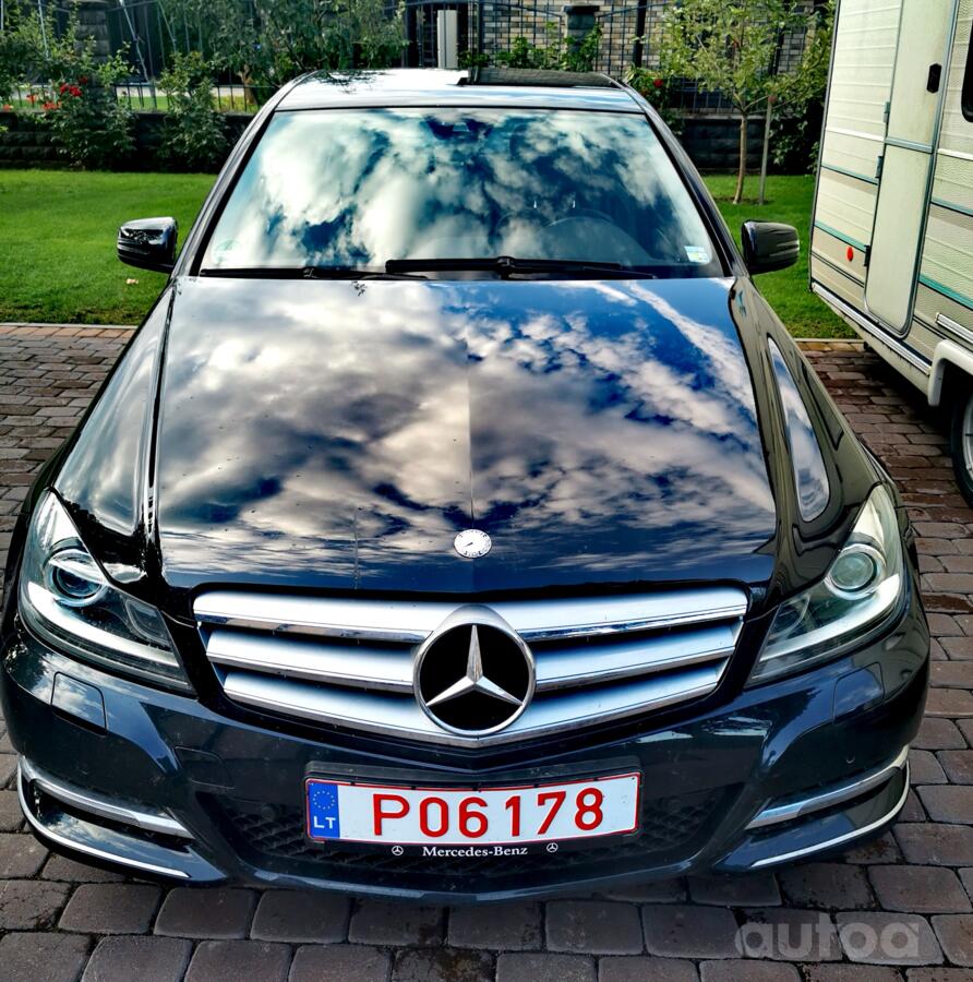 Mercedes-Benz C-Class W204/S204/C204 [restyling] Sedan 4-doors