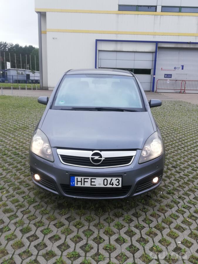 Opel Zafira B Minivan 5-doors